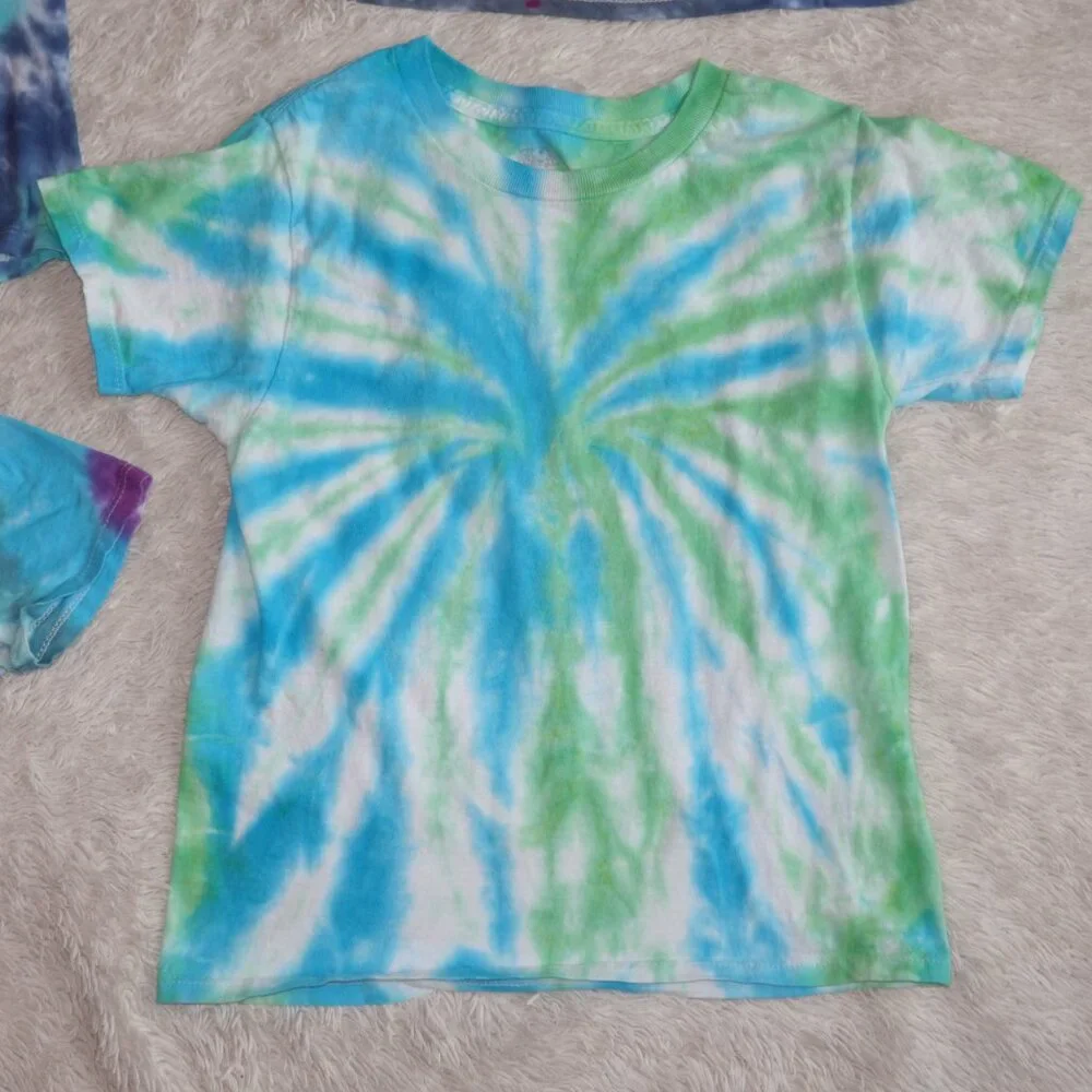 Boys Size 6 Fruit of the Loom Tie-Dye T-Shirt Bundle - Set of 6 - 100% Cotton - Picture 4 of 9